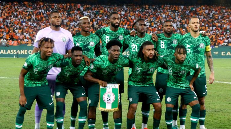 Havalimanında mahsur kalan Nijeryalı futbolcular, maç oynamama kararı alarak Libya’yı terk etti.