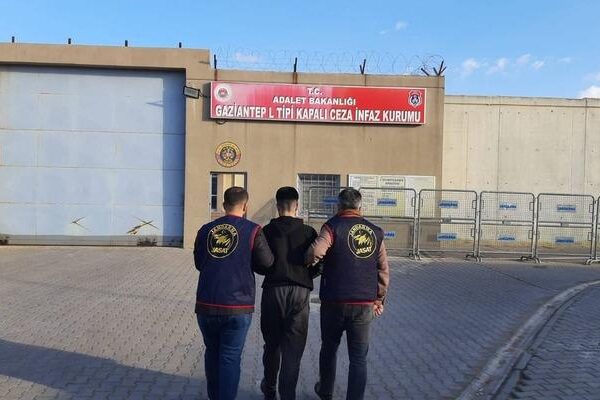 Gaziantep’te kesinleşmiş cezası bulunan 3 şahıs yakalandı