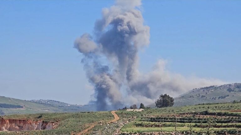 İşgalci İsrail, Lübnan’ın güneyine bir dizi hava saldırısı düzenledi