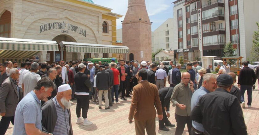 Rahatsızlanan ilkokul öğrencisi hayatını kaybetti – Son Dakika Türkiye Haberleri