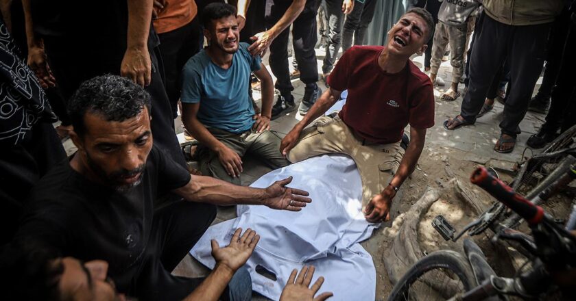 Katil İsrail’in Gazze’ye saldırılarında can kaybı 54 bin 249’a yükseldi