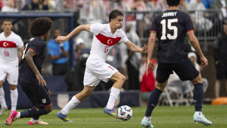 Kenan Yıldız’dan Türk futbol tarihine geçen başarı! – Son Dakika Spor Haberleri