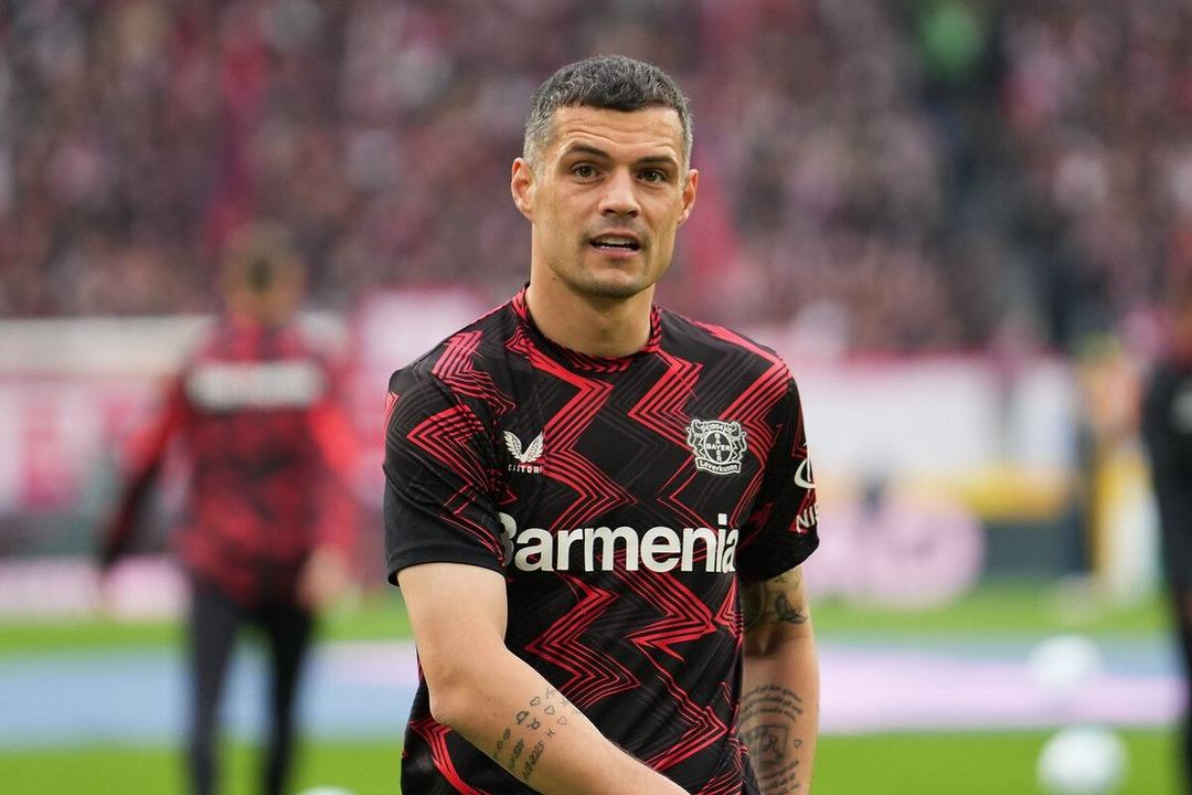 Galatasaray ve Fenerbahce Granit Xhaka'nın sevgilisi Sunderland'a gidiyor! Transfer ücreti de açıklandı ... 3